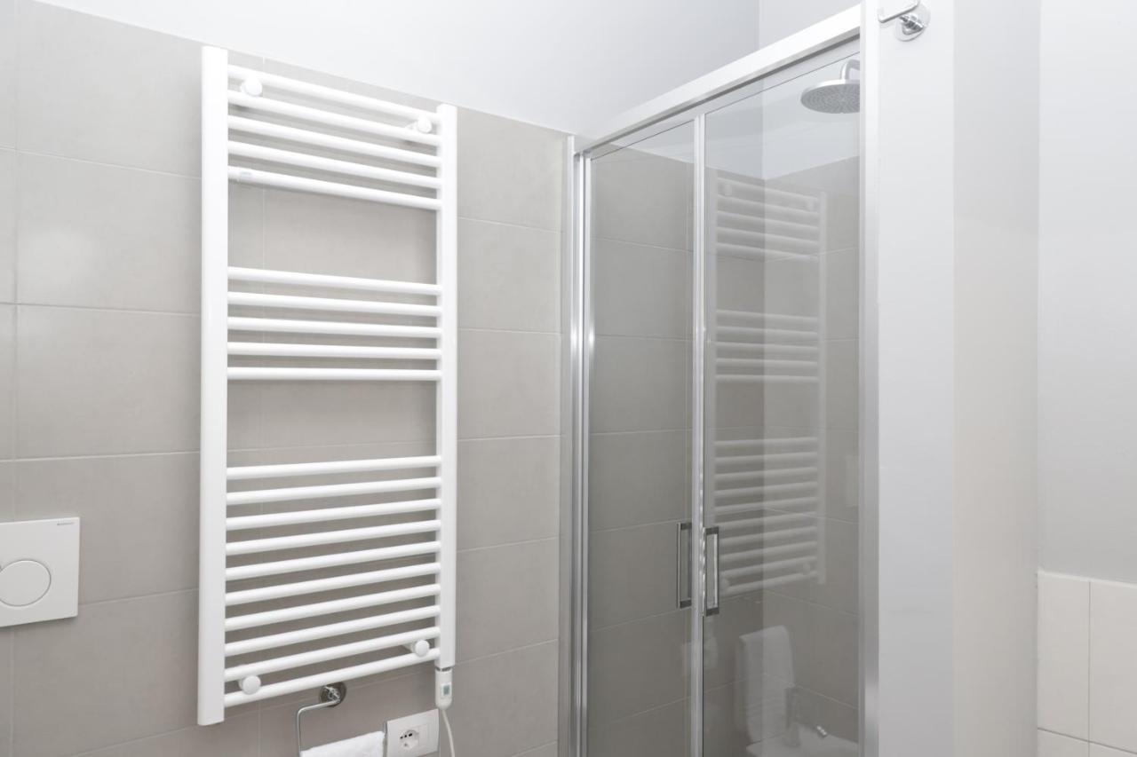Hemeras Boutique Homes - 2 Luxury Apartments In The City Center 밀라노 외부 사진