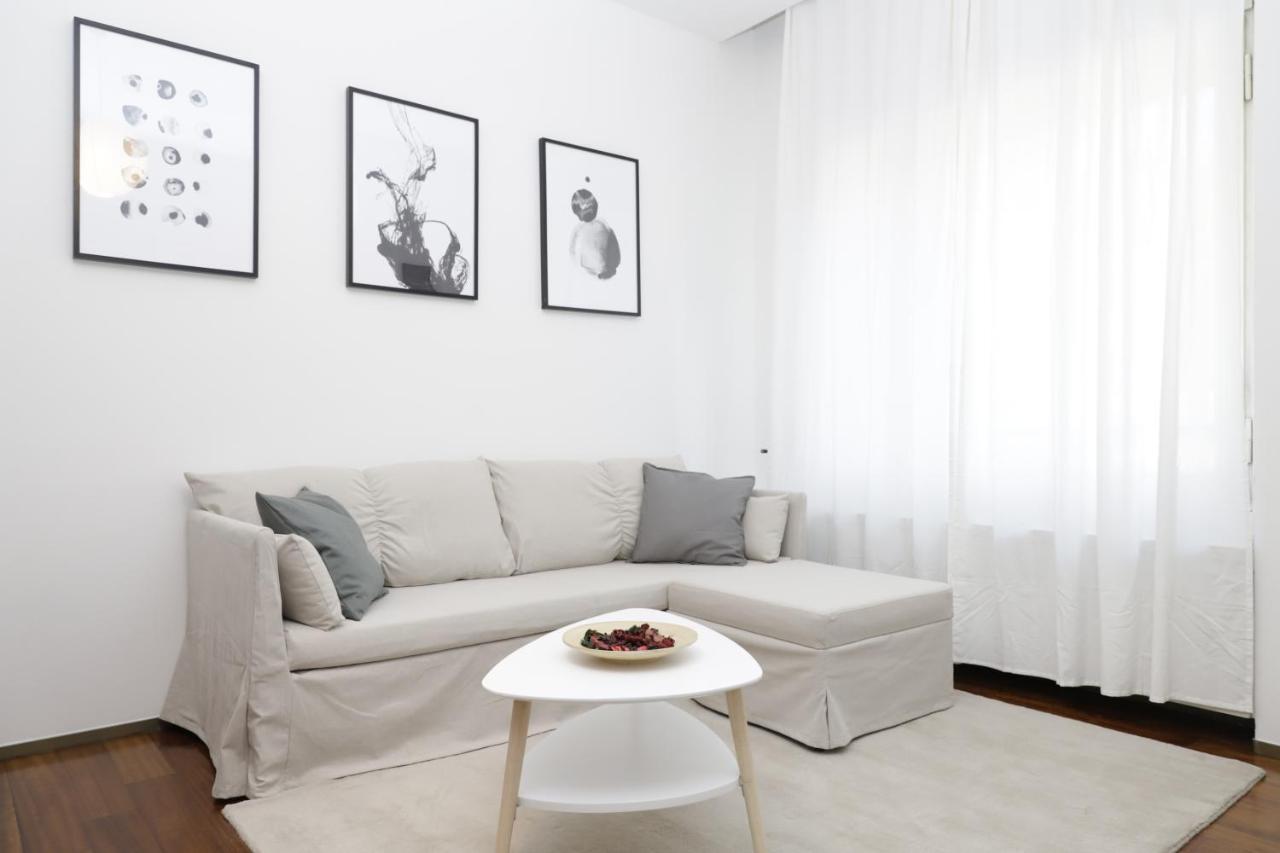 Hemeras Boutique Homes - 2 Luxury Apartments In The City Center 밀라노 외부 사진